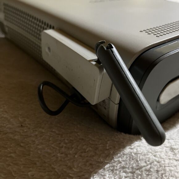 Microsoft Xbox 360 Lot 120GB White Console WiFi Extender Power Cord Controller - Picture 3 of 7